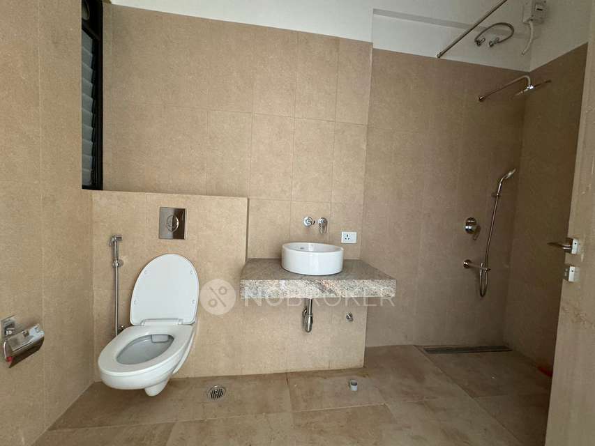 1 BHK Flat In Oxford Golf Resort for Rent  In Bavdhan