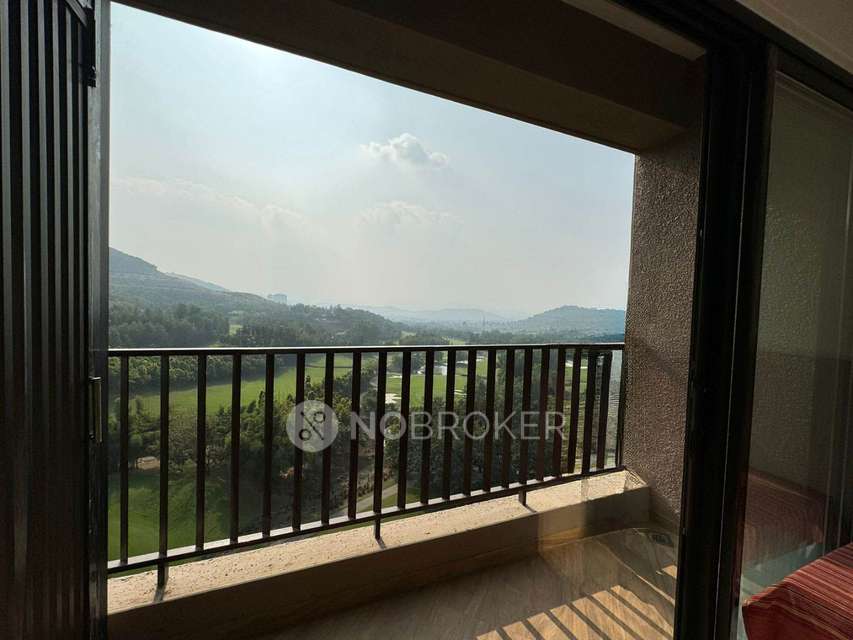 1 BHK Flat In Oxford Golf Resort for Rent  In Bavdhan
