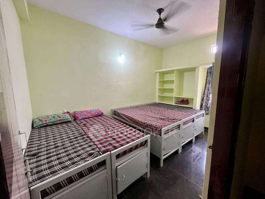 PG for Boys in Balanagar