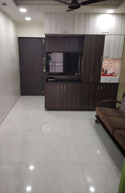 1 BHK Flat In Shraddha Esquire Skytower For Sale  In Mulund West