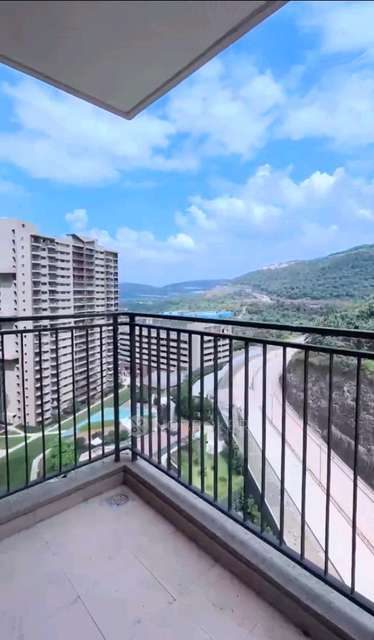 3 BHK Flat In Shapoorji Vanaha For Sale  In  Bavdhan Lavale