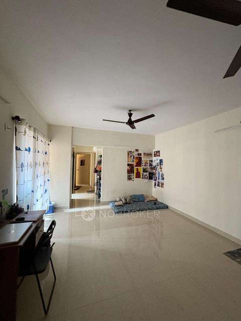 Single Room for Female In 2 BHK  In Hdil Premier Exotica, Mumbai In Vidhyavihar Station West