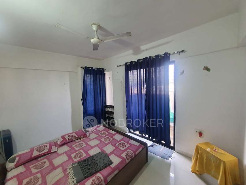 2 BHK Flat In Oxy Galaxy For Sale  In Wagholi