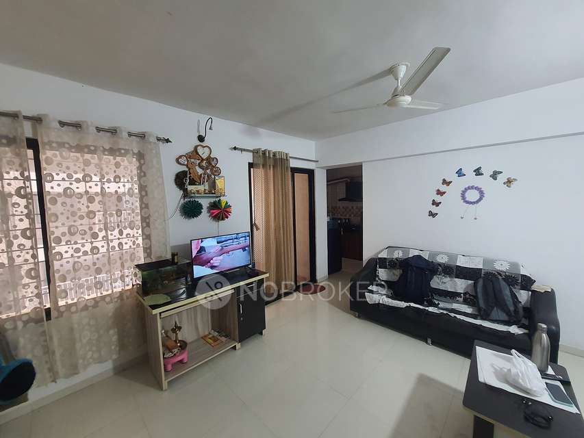 2 BHK Flat In Oxy Galaxy For Sale  In Wagholi