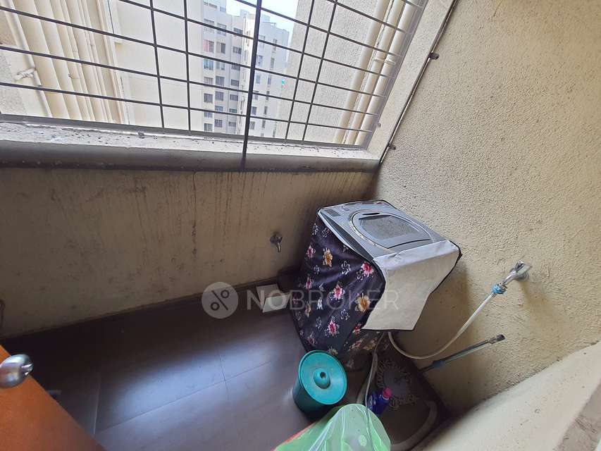 2 BHK Flat In Gulmohar Primrose for Rent  In Wagholi