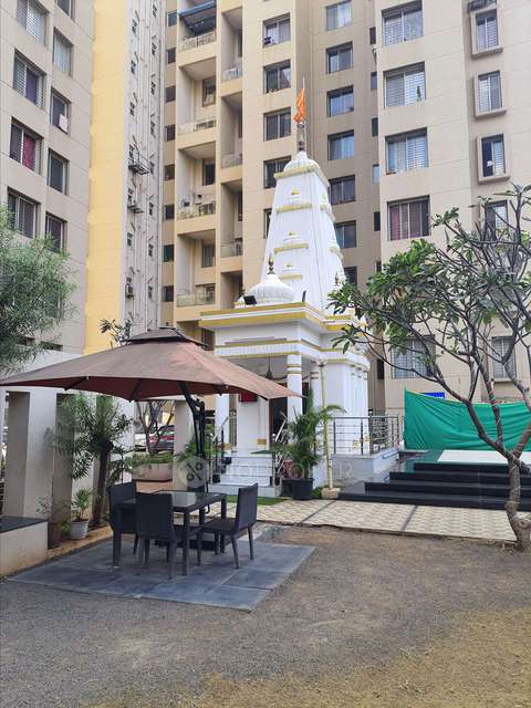 2 BHK Flat In Gulmohar Primrose for Rent  In Wagholi