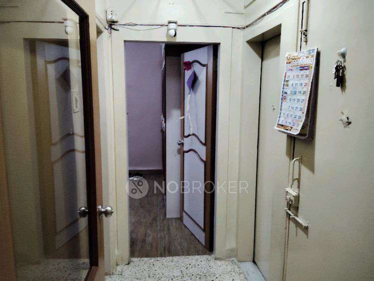 2 BHK Flat In Saraswati Building For Sale  In Andheri East