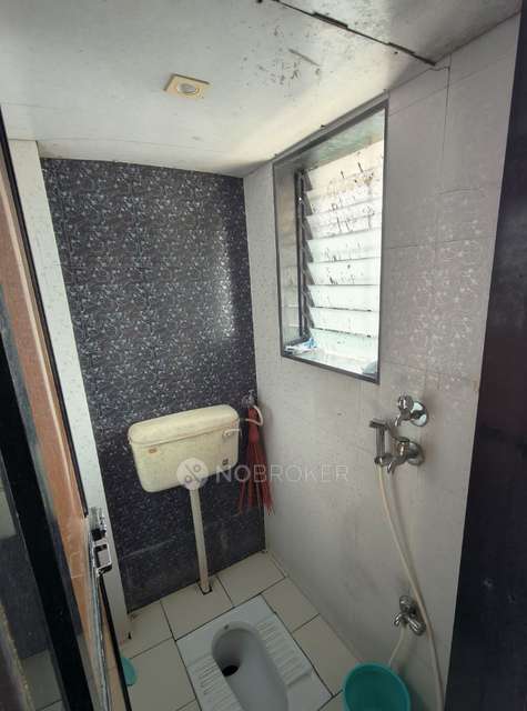 1 RK Flat In Luvkush Bldg, Vakola, For Sale  In Santacruz East