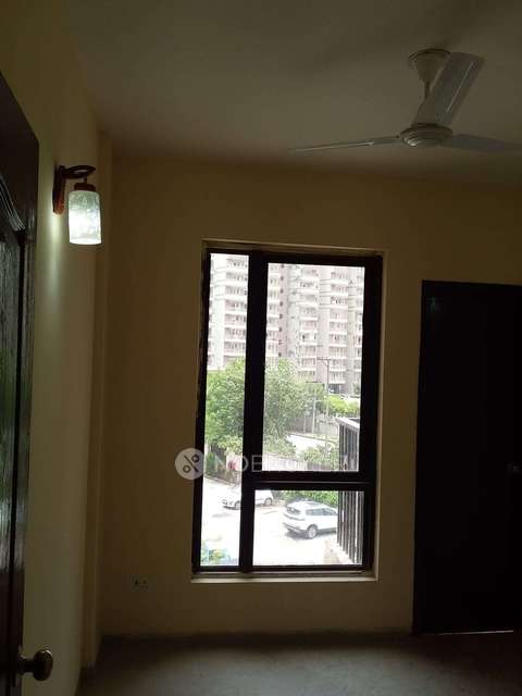 2 BHK Flat In Logix Blossom County For Sale  In  Sector 137, Noida