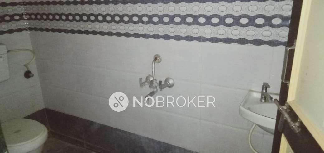 2 BHK Flat In Laxmi Heritage Apartment For Sale  In Manjri Bk