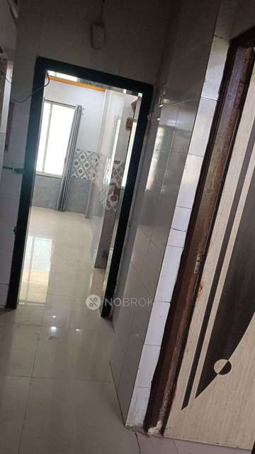 1 BHK Flat In Siddhivinayak Chs For Sale  In Naigaon West