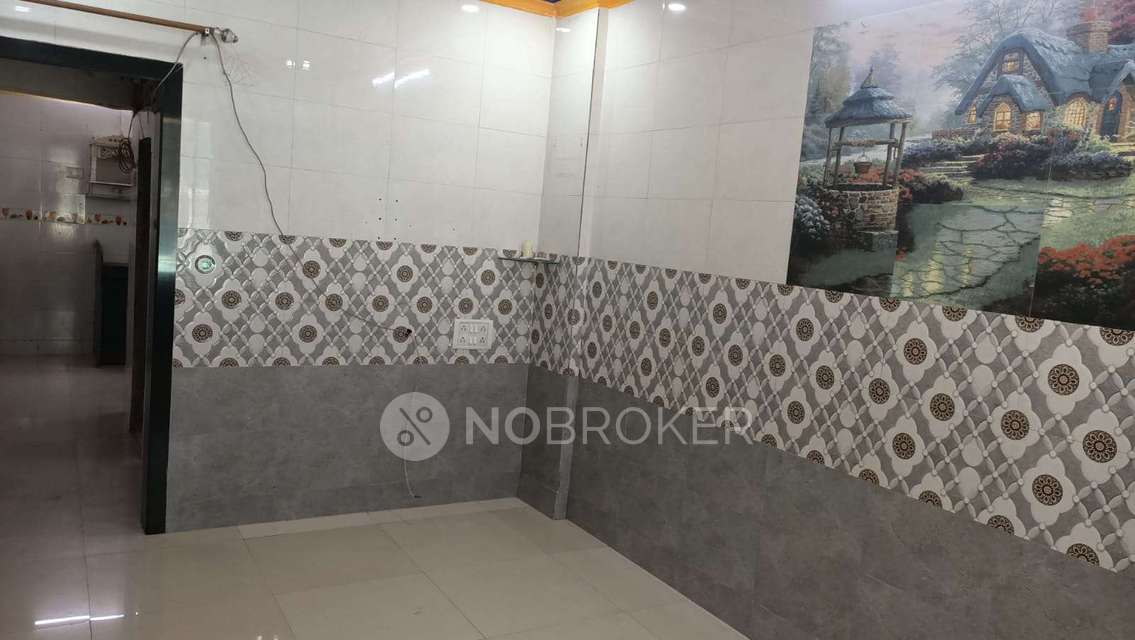 1 BHK Flat In Siddhivinayak Chs For Sale  In Naigaon West