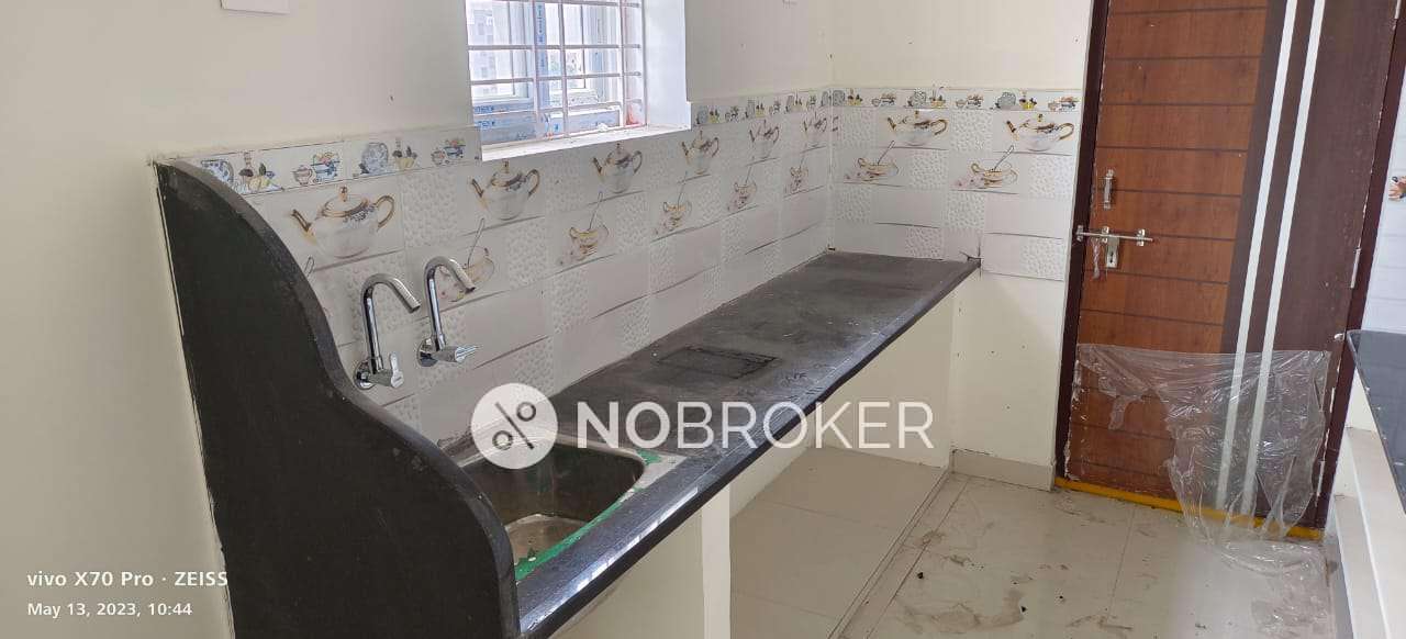 2 BHK Flat In Sri Vidya Builders For Sale  In Adibatla