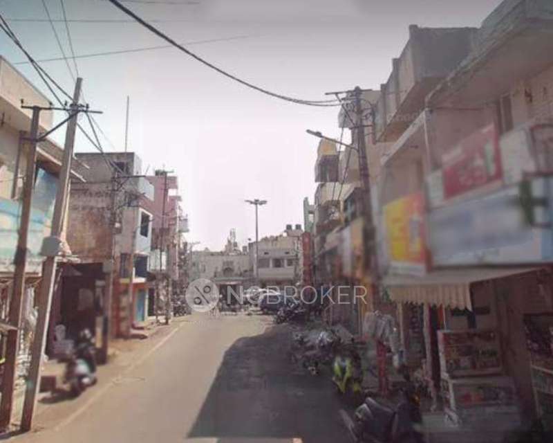 Shop in Bmtc Bus Terminal - Yelahanka Old Town, Bangalore for sale