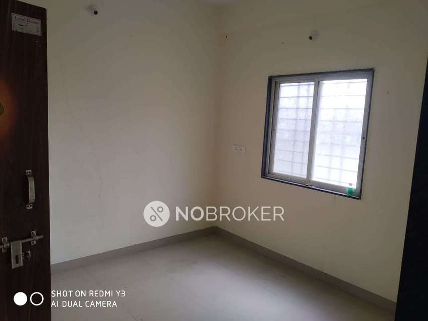 Godown/Warehouse in Uruli Dewachi, Pune for sale 