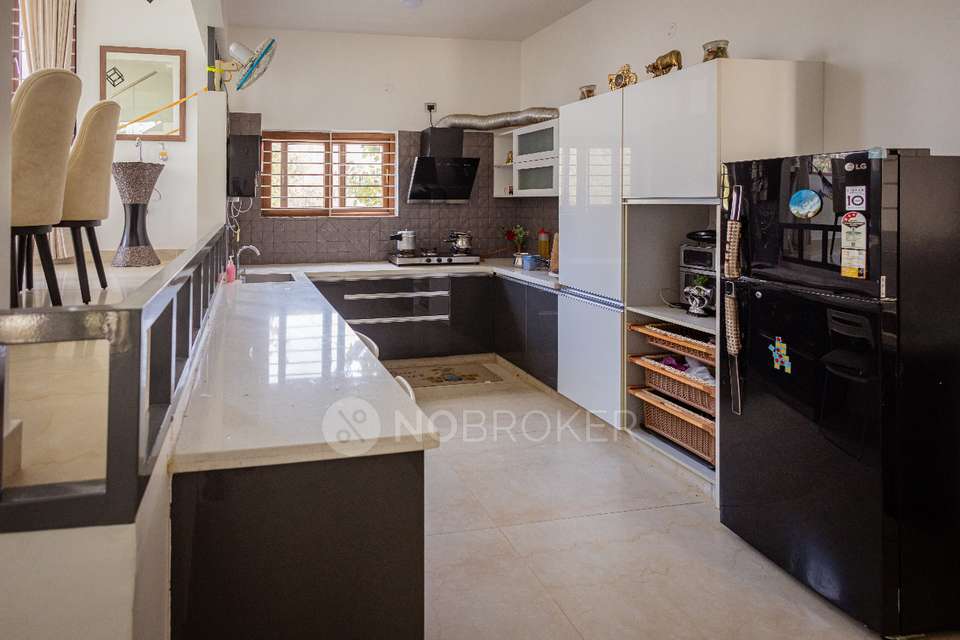 4+ BHK House For Sale  In Sarjapura