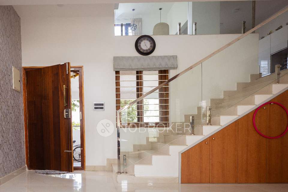4+ BHK House For Sale  In Sarjapura