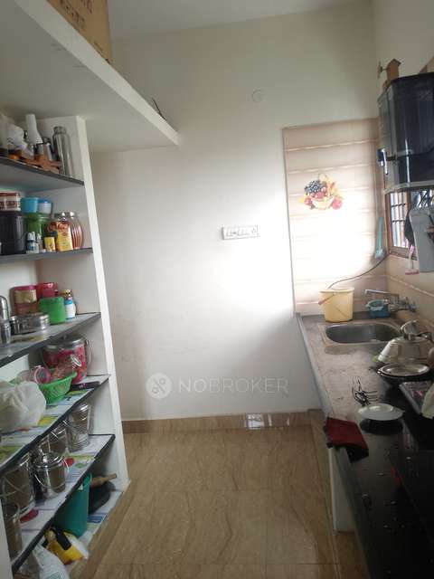 2 BHK Flat In Nana Kumaran Kudil For Sale  In Kodambakkam