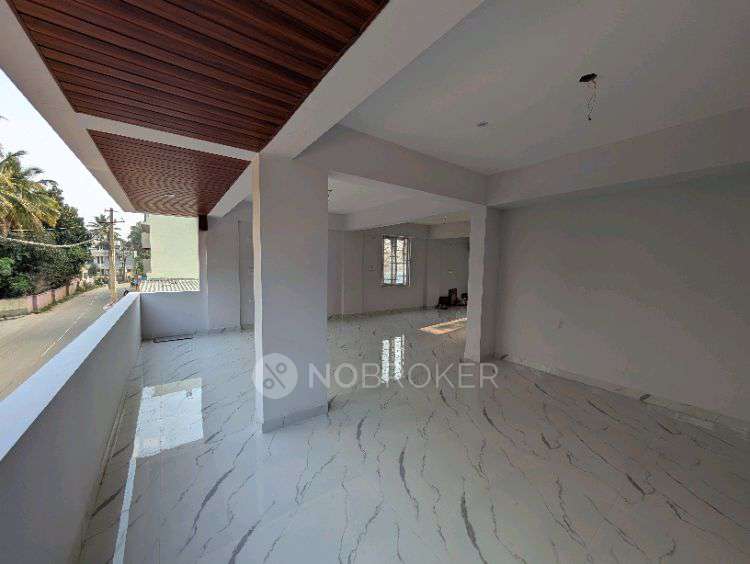 Office Space in 2mhw+3hv, Thambu Chetty Palya Main Rd, Green Woods Layout, Hallehalli, Bengaluru, Karnataka 560036, India, Bangalore for Rent 