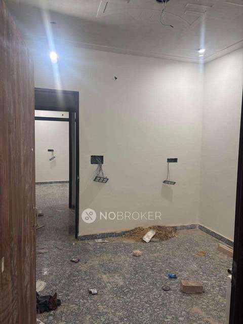 4+ BHK Flat In Standalone Builiding For Sale  In Samaypur