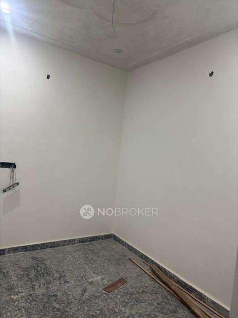 4+ BHK Flat In Standalone Builiding For Sale  In Samaypur