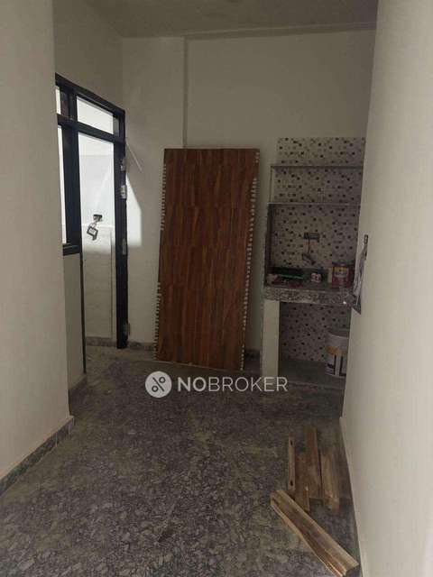 4+ BHK Flat In Standalone Builiding For Sale  In Samaypur