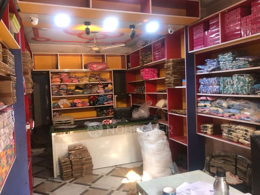 Commercial Property in Kondli, Delhi for Rent 