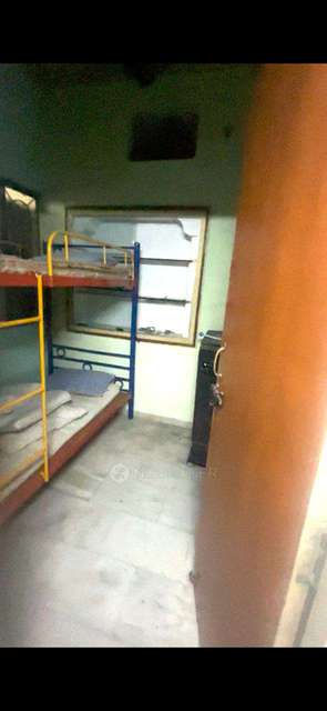 PG for Girls in Shivaji Nagar 