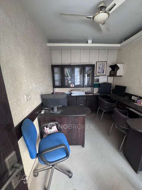 Shop in Kalkaji, Delhi for Rent 