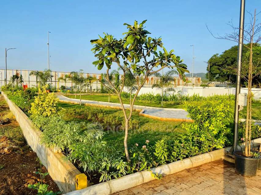 Plot For Sale  In Ruby Central Park In Vandalur