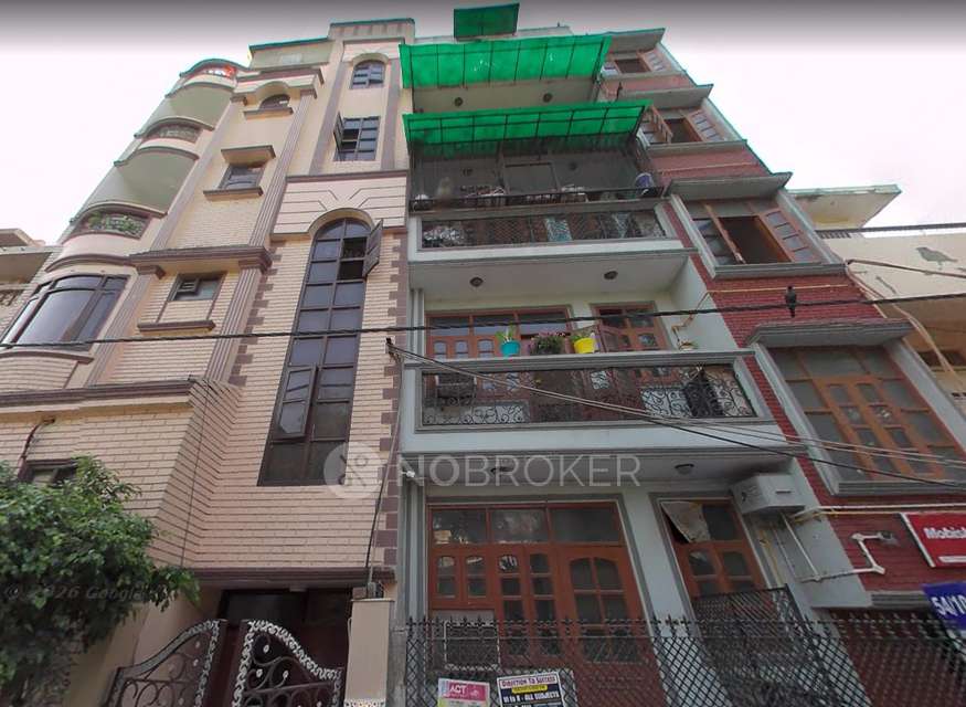 Godown/Warehouse in Rajinder Nagar, Delhi for sale 