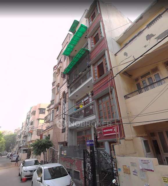 Godown/Warehouse in Rajinder Nagar, Delhi for sale 