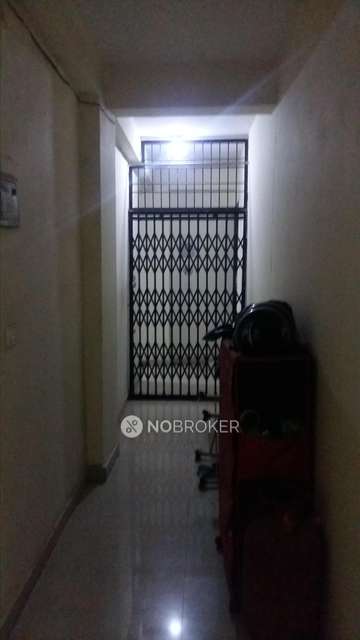 2 BHK Flat In Arjun Niwas, Mehrauli For Sale  In Jahaj Mahal