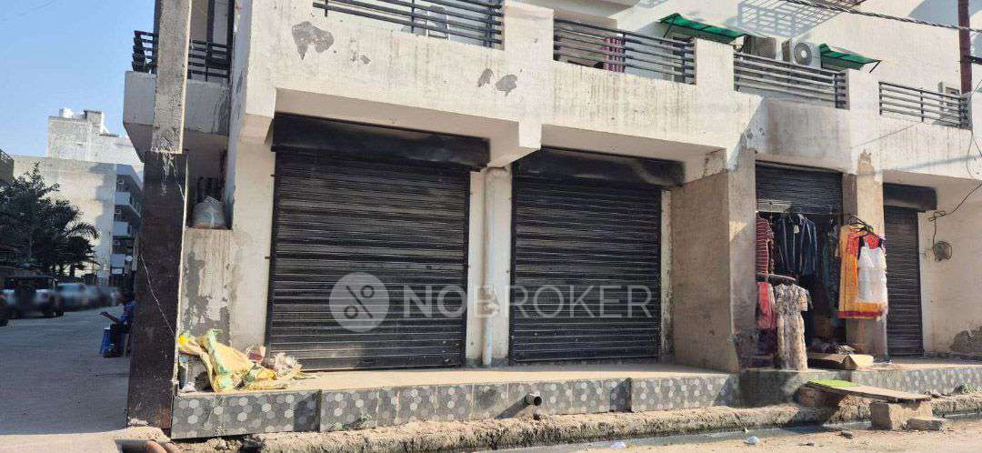 Shop in Hazipur, Noida for Rent 