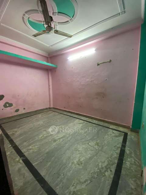1 BHK Flat In Builder Floor For Sale  In  New Ashok Nagar