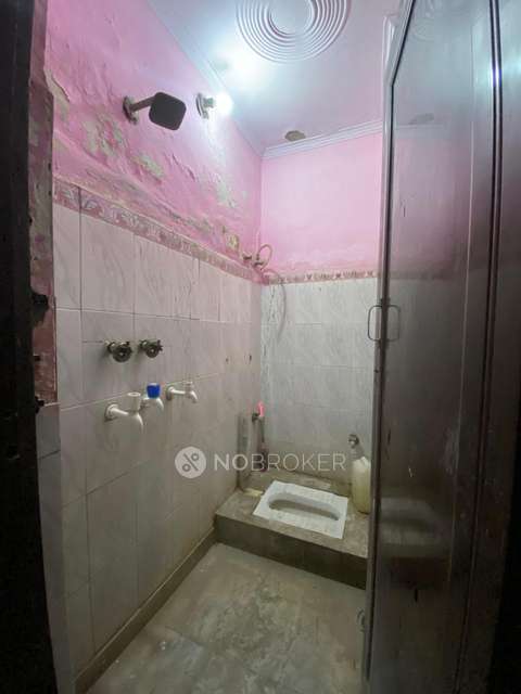 1 BHK Flat In Builder Floor For Sale  In  New Ashok Nagar