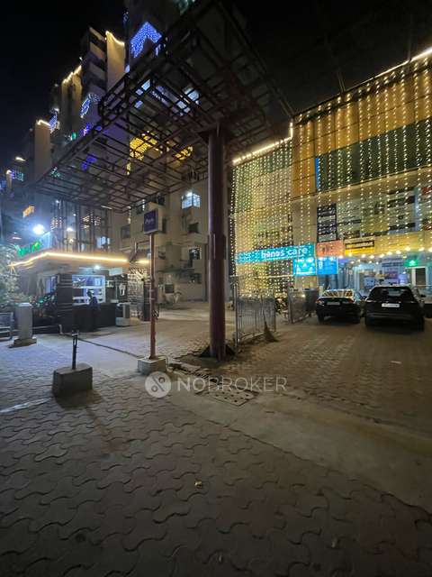 Shop in Express Green Plaza, Ghaziabad for Rent 