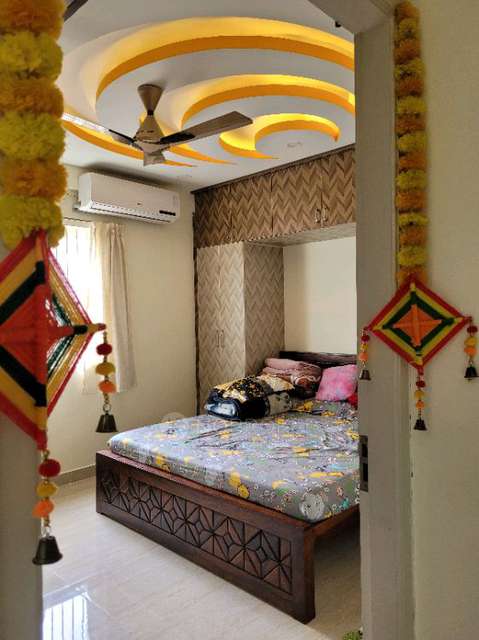 2 BHK Flat In Bhadras Paradise, Nri Layout For Sale  In Ramamurthy Nagar