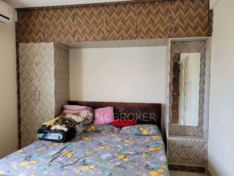 2 BHK Flat In Bhadras Paradise, Nri Layout For Sale  In Ramamurthy Nagar