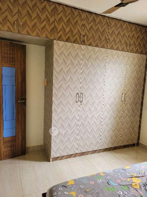 2 BHK Flat In Bhadras Paradise, Nri Layout For Sale  In Ramamurthy Nagar