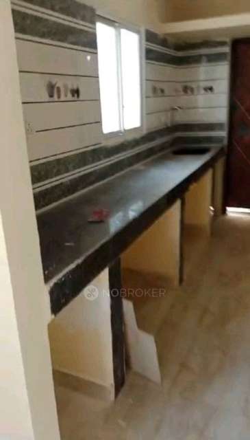 2 BHK Flat In Majeed Apartment For Sale  In Mehdipatnam