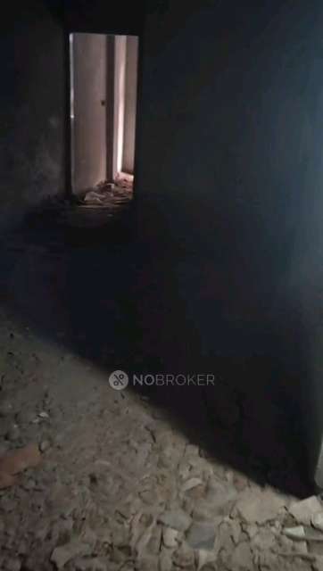 2 BHK Flat In 22929, Gali No.3 Mandawali Railway Colony  For Sale  In Gauri Shankar Mandir