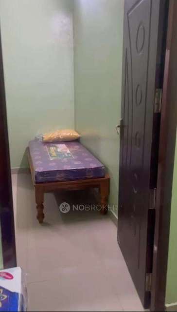 PG for Boys in Taramani