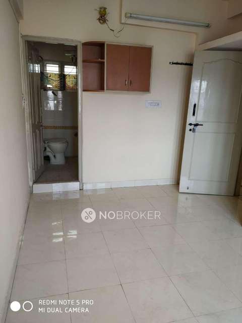 2 BHK Flat In Nanda Comforts, Padmanabhanagar For Sale  In Padmanabhanagar