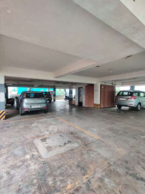 1 BHK Flat In Shree Harani Apartment For Sale  In Ambattur