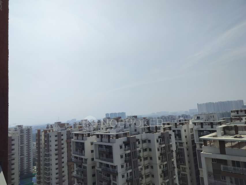 3 BHK Flat In Aparna Sarovar Zicon For Sale  In Nalagandla