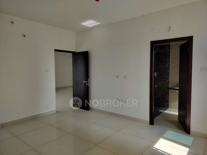 3 BHK Flat In Aparna Sarovar Zicon For Sale  In Nalagandla