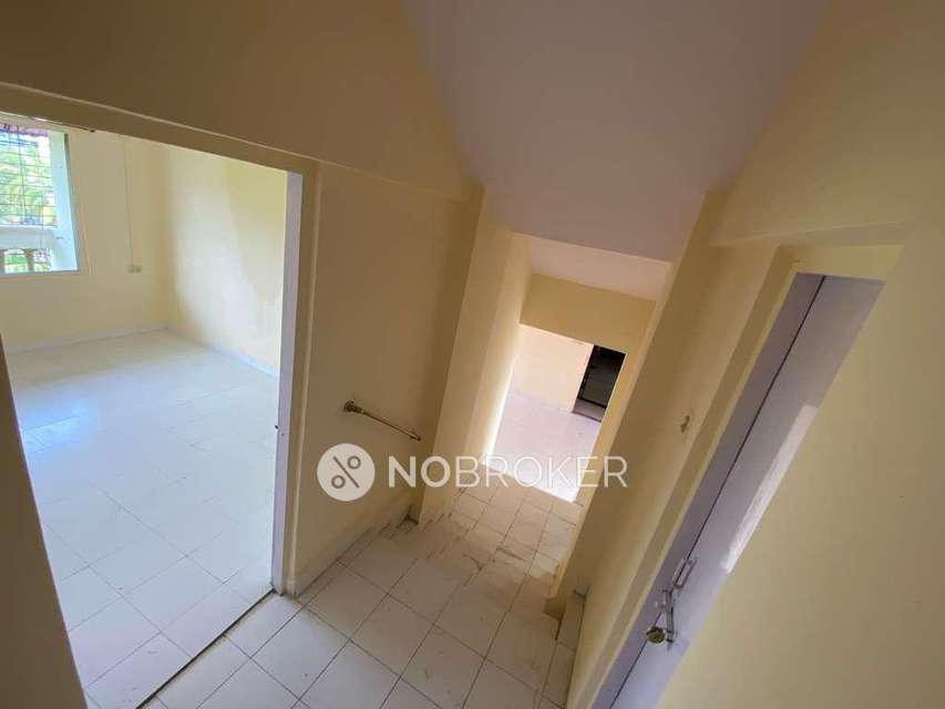 3 BHK Flat In Sonal Co Op Housing Society For Sale  In Panvel