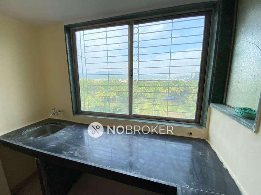 3 BHK Flat In Sonal Co Op Housing Society For Sale  In Panvel