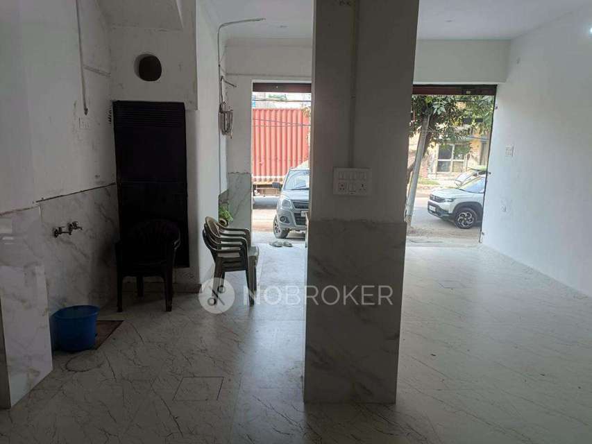 Shop in Kanjhawala, Delhi for Rent 